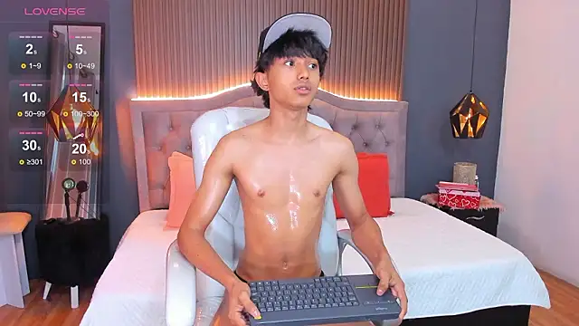 Noa 03 online show from March 15, 2:02 pm