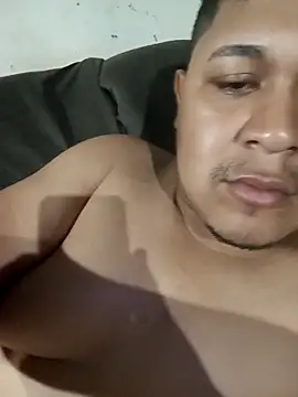 Snapshot of Rodrigomil chatting on March 12, 11:47 am Rodrigomil online show from March 12, 11:47 am