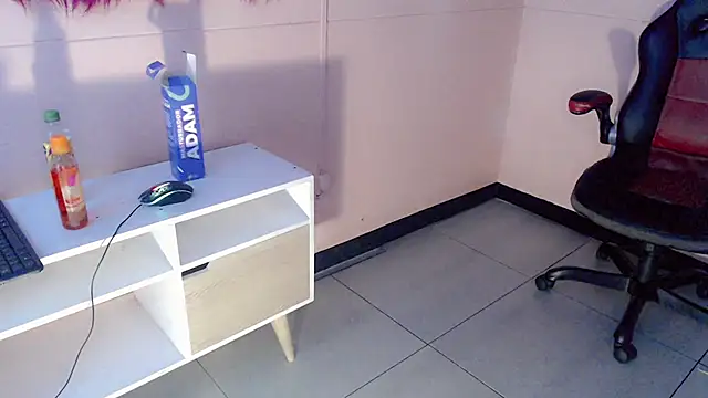 Andrea Pop  online show from February 16, 7:23 pm