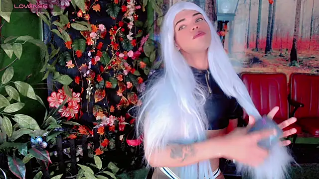 Andrea Pop  online show from February 10, 7:46 pm