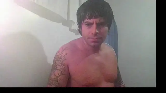 Snapshot of Zekestone chatting on March 12, 3:23 am Zekestone online show from March 12, 3:23 am