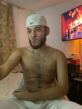 Sebolaz333 online show from May 21, 5:49 am