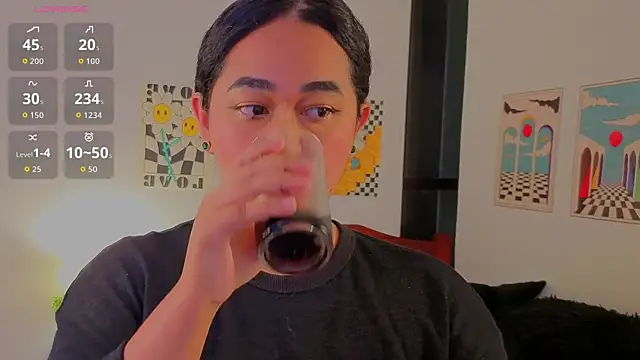 hipatia1moretime online show from April 3, 5:25 am