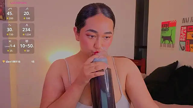 Snapshot of hipatia1moretime chatting on February 11, 6:46 am hipatia1moretime online show from February 11, 6:46 am