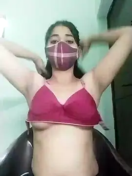 Kitti-Sharma online show from March 31, 10:06 am