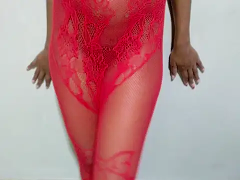 MzCoco online show from February 8, 1:42 pm