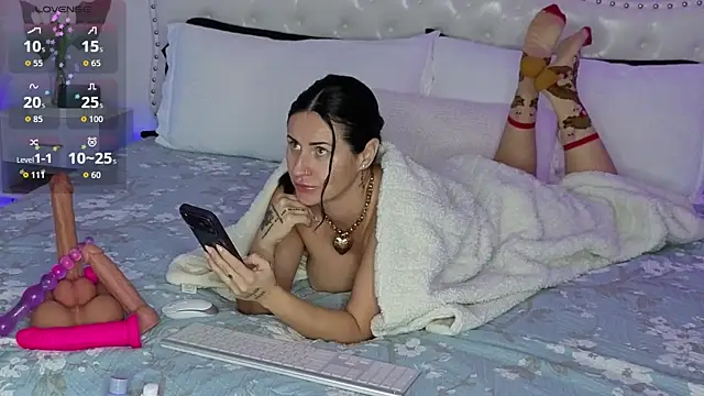 ViolettBaby online show from July 18, 1:36 am
