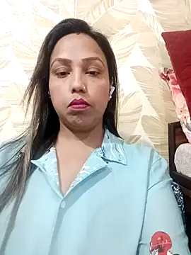 joya queen online show from April 17, 4:59 am