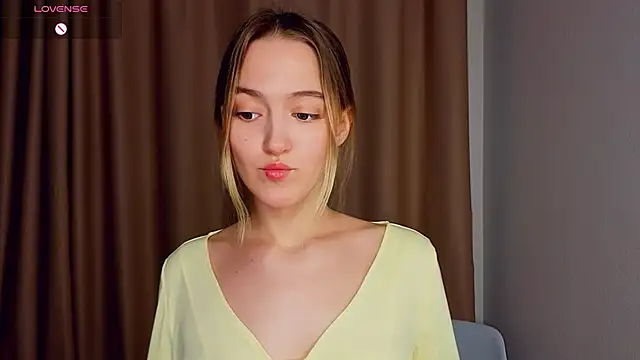 SupakuChan online show from February 11, 7:47 pm