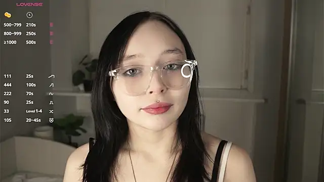 Snapshot of HannaHayles chatting on February 13, 6:08 pm HannaHayles online show from February 13, 6:08 pm