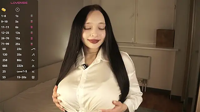 Snapshot of HannaHayles chatting on February 25, 6:41 pm HannaHayles online show from February 25, 6:41 pm