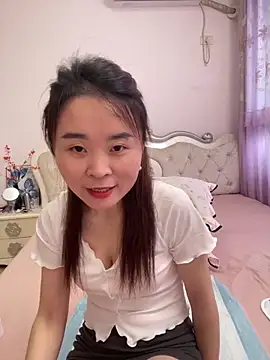 Snapshot of mm47865 chatting on May 18, 2:23 am mm47865 online show from May 18, 2:23 am
