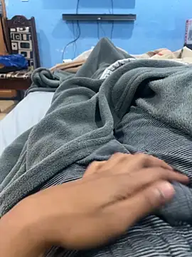 youngsterSA223 online show from April 14, 1:21 am