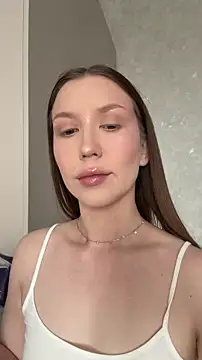 Velvet Hell online show from February 5, 8:10 am