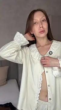 Snapshot of Velvet_Hell chatting on June 12, 8:23 am Velvet Hell online show from June 12, 8:23 am