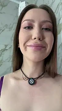 Snapshot of Velvet_Hell chatting on April 26, 10:56 am Velvet Hell online show from April 26, 10:56 am