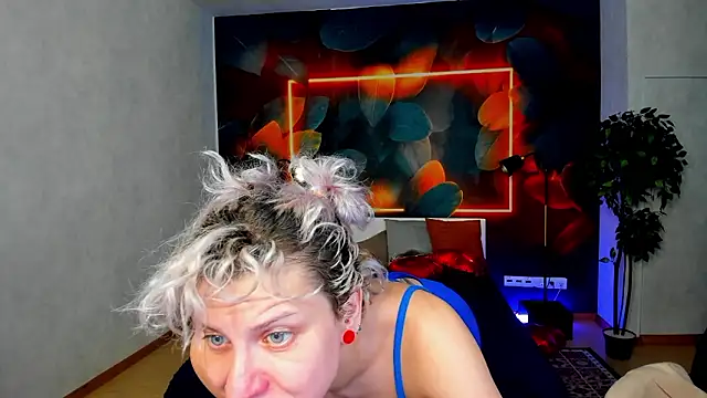 strip dancer online show from March 2, 2:45 am