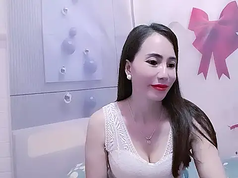 Hello-Kitty001 online show from March 30, 6:26 am