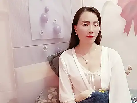 Hello-Kitty001 online show from February 19, 3:20 pm