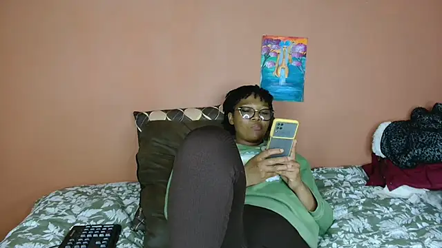 Snapshot of ForeverSexy_ chatting on June 24, 5:11 pm ForeverSexy online show from June 24, 5:11 pm
