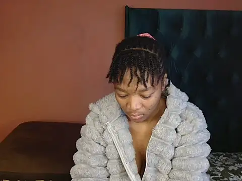 Snapshot of ForeverSexy_ chatting on July 6, 7:59 am ForeverSexy online show from July 6, 7:59 am