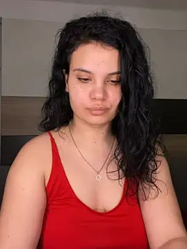 Karolina Velvet online show from February 17, 9:45 pm