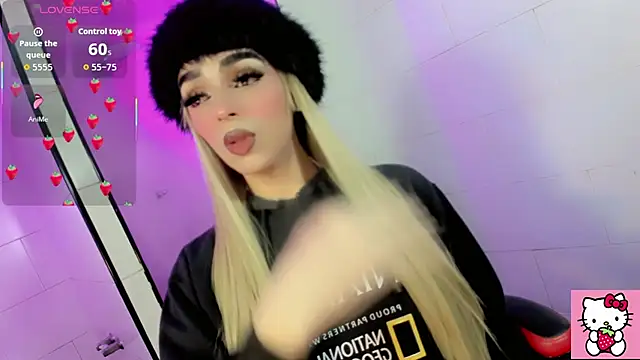 Maddye Fox online show from March 13, 7:19 pm