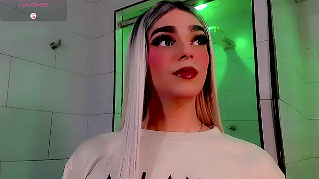 Maddye Fox online show from May 23, 3:27 am