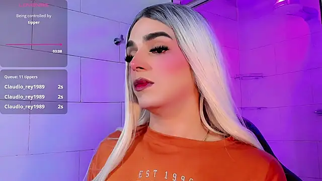 Snapshot of Maddye_Fox chatting on June 25, 5:12 am Maddye Fox online show from June 25, 5:12 am