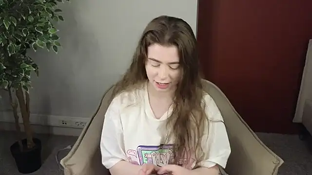 LovingWhisperr online show from March 26, 1:15 am