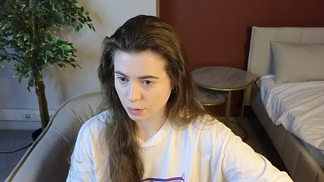 LovingWhisperr online show from March 29, 1:07 am