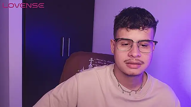 BjornSteel online show from April 2, 3:13 am