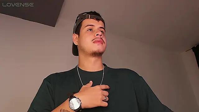 Snapshot of BjornSteel chatting on February 8, 5:16 am BjornSteel online show from February 8, 5:16 am