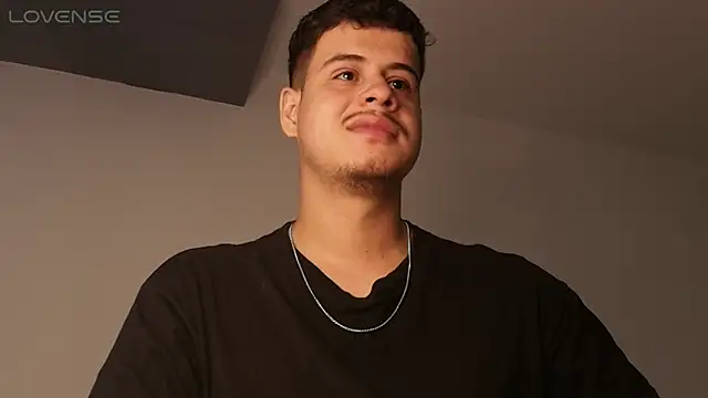 Snapshot of BjornSteel chatting on February 22, 5:32 am BjornSteel online show from February 22, 5:32 am