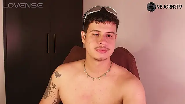 BjornSteel online show from March 21, 4:35 am