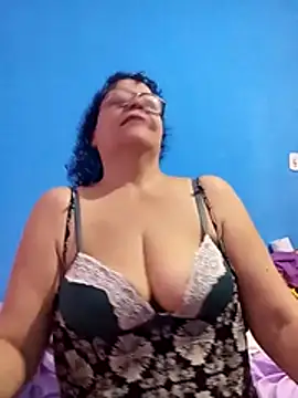 Luach online show from February 4, 9:59 am