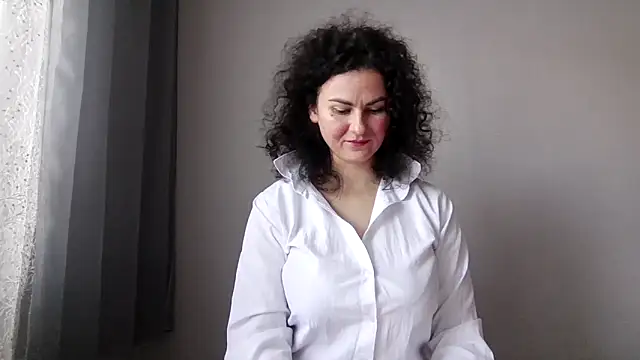 LexiMira254 online show from February 23, 8:04 am