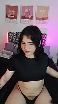 Snapshot of Daniellesins1 chatting on February 23, 4:14 am Daniellesins1 online show from February 23, 4:14 am