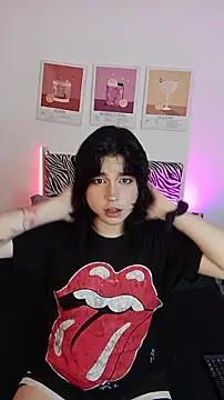 Snapshot of Daniellesins1 chatting on February 26, 6:57 am Daniellesins1 online show from February 26, 6:57 am