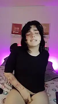 Snapshot of Daniellesins1 chatting on March 2, 5:08 am Daniellesins1 online show from March 2, 5:08 am