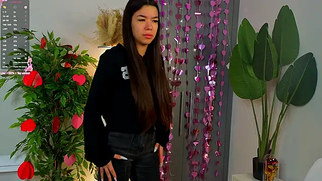 Snapshot of DeloresOkoren chatting on February 26, 7:03 pm DeloresOkoren online show from February 26, 7:03 pm