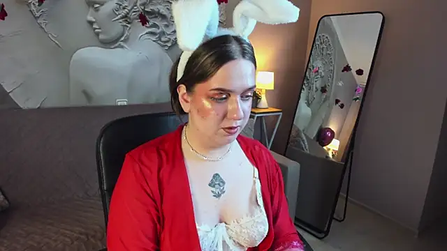 RachelDiRose online show from February 15, 8:08 pm