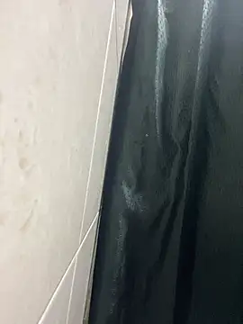 Emma Sanz   online show from March 11, 2:27 am