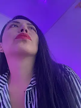 Emma Sanz   online show from March 26, 1:20 pm