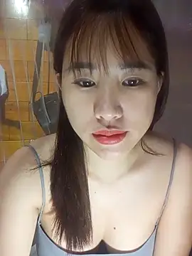 Snapshot of Yui-Ch1682 chatting on February 23, 3:52 am Yui-Ch1682 online show from February 23, 3:52 am