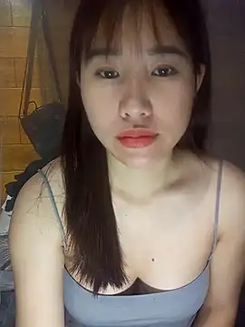 Snapshot of Yui-Ch1682 chatting on February 22, 12:02 am Yui-Ch1682 online show from February 22, 12:02 am