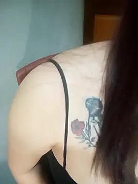 Snapshot of Yui-Ch1682 chatting on February 12, 12:49 pm Yui-Ch1682 online show from February 12, 12:49 pm