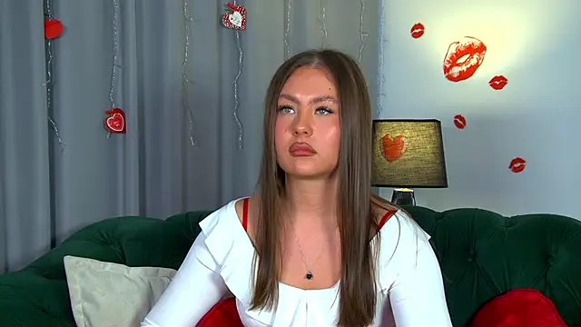 Snapshot of AmeliaAmerlin chatting on February 11, 7:08 am AmeliaAmerlin online show from February 11, 7:08 am