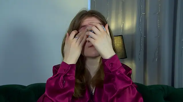 MilaMaelis online show from April 11, 6:32 am