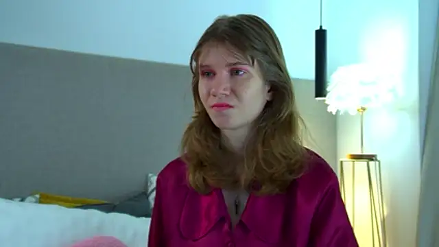 Snapshot of MilaMaelis chatting on February 28, 6:35 am MilaMaelis online show from February 28, 6:35 am